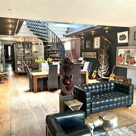 Elegant Penthouse Loft Of 250 M2 In Centre With Huge Roofgarden 80 M2 Daire Amsterdam