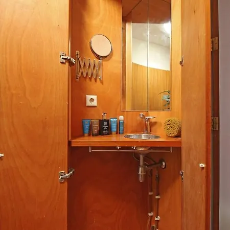 Elegant Penthouse Loft Of 250 M2 In Centre With Huge Roofgarden 80 M2 * 阿姆斯特丹