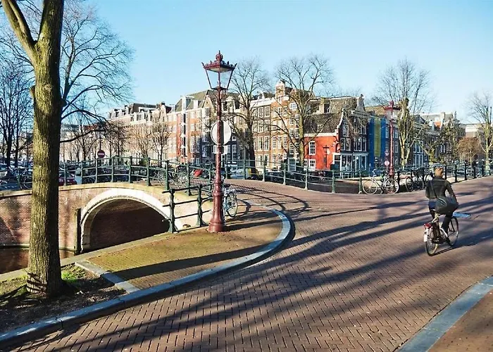 Elegant Penthouse Loft Of 250 M2 In Centre With Huge Roofgarden 80 M2 公寓