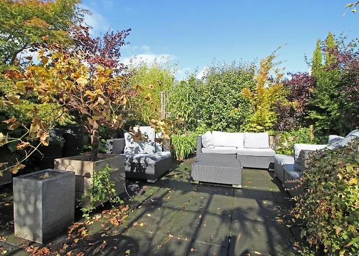 Elegant Penthouse Loft Of 250 M2 In Centre With Huge Roofgarden 80 M2 *