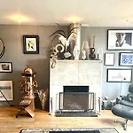 Elegant Penthouse Loft Of 250 M2 In Centre With Huge Roofgarden 80 M2 *