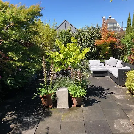 Elegant Penthouse Loft Of 250 M2 In Centre With Huge Roofgarden 80 M2 Lägenhet
